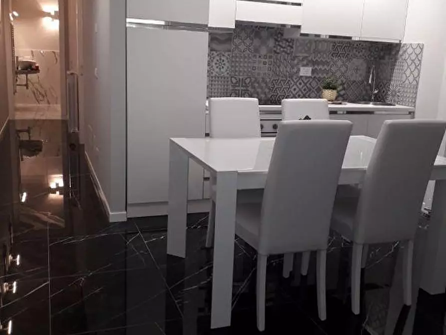 Immagine 34 di Villa in affitto  a Buti