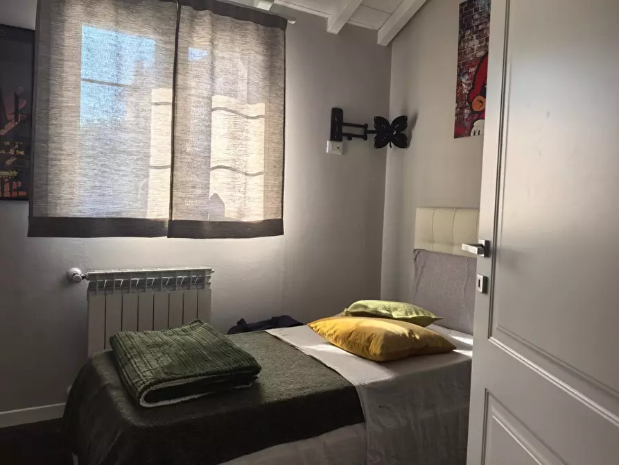 Immagine 6 di Villa in affitto  a Buti