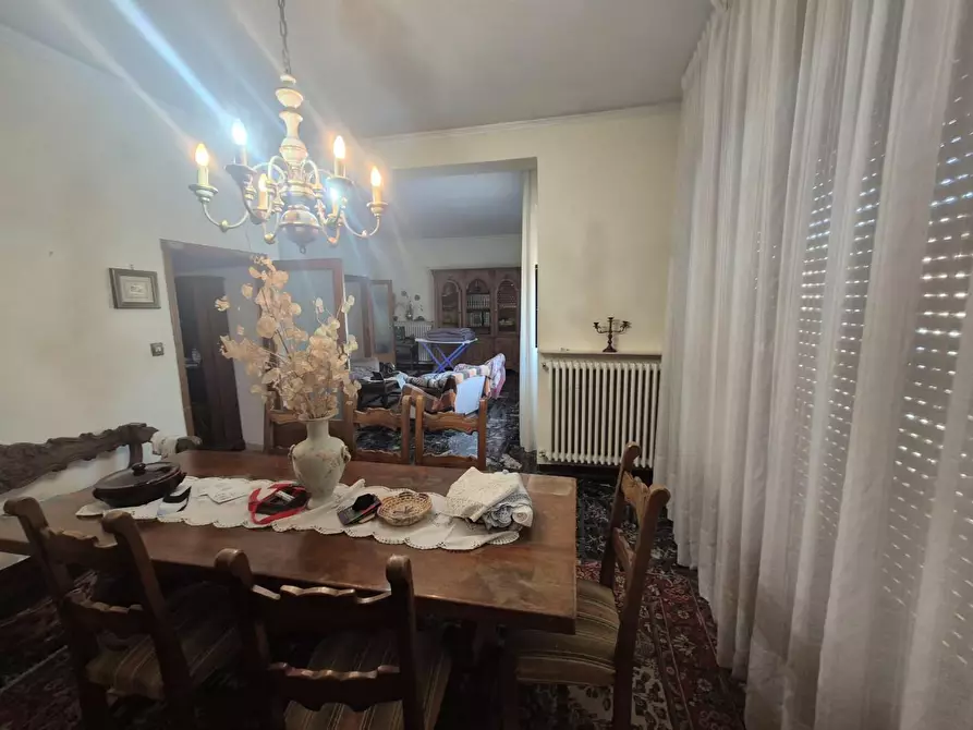 Immagine 1 di Appartamento in vendita  a Siena