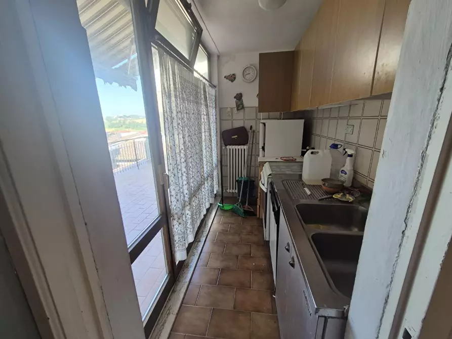 Immagine 9 di Appartamento in vendita  a Siena