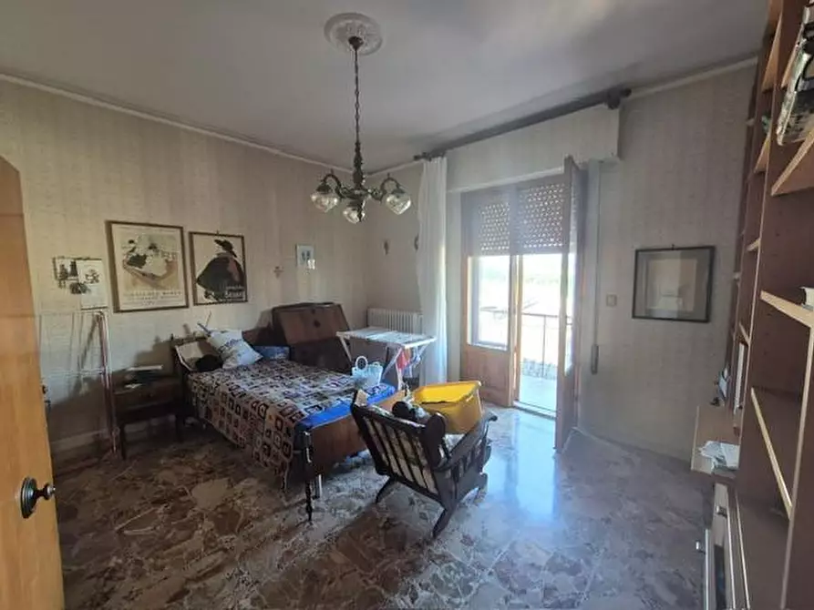 Immagine 14 di Appartamento in vendita  a Siena