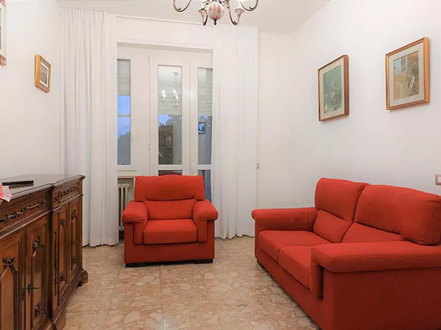 Immagine 5 di Appartamento in affitto  a Pisa