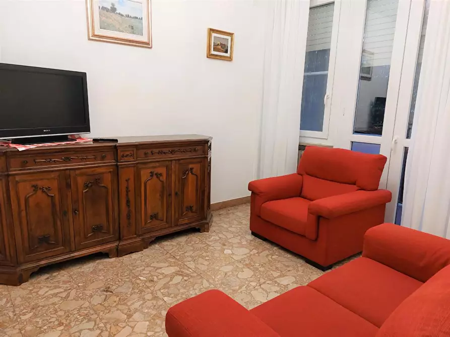 Immagine 2 di Appartamento in affitto  a Pisa
