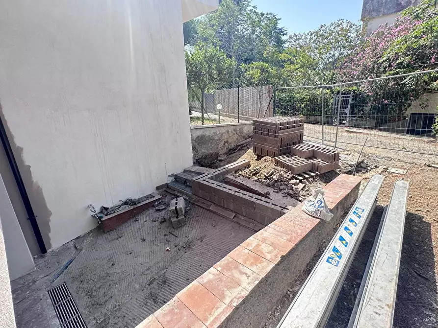 Immagine 11 di Appartamento in vendita  a Rosignano Marittimo