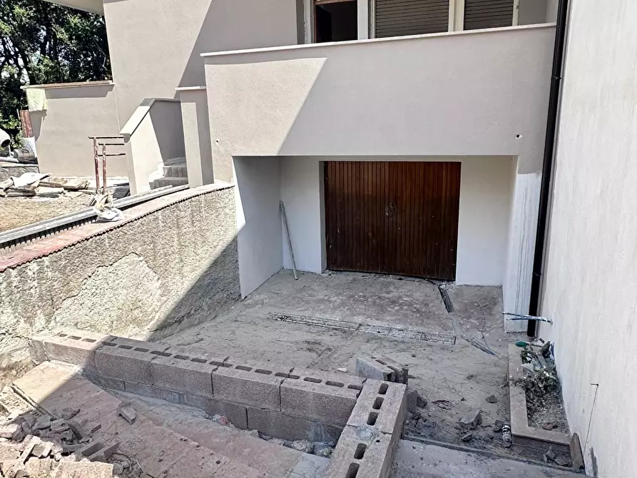 Immagine 10 di Appartamento in vendita  a Rosignano Marittimo