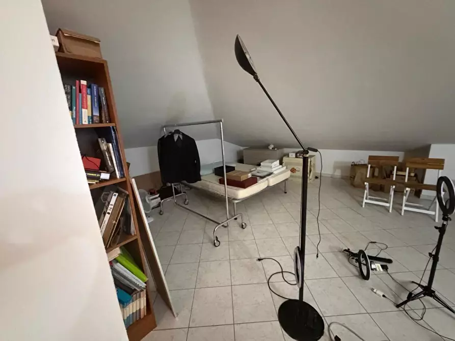 Immagine 21 di Casa semindipendente in vendita  a Ortonovo