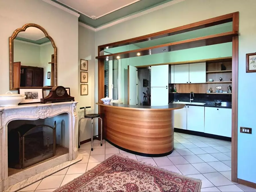 Immagine 18 di Villa in vendita  a Capannori