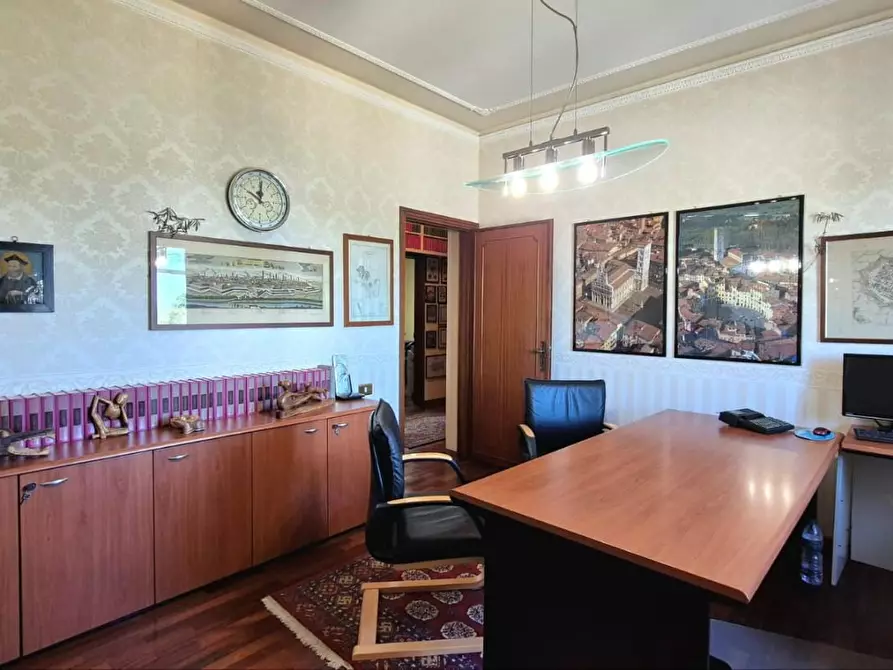 Immagine 24 di Villa in vendita  a Capannori