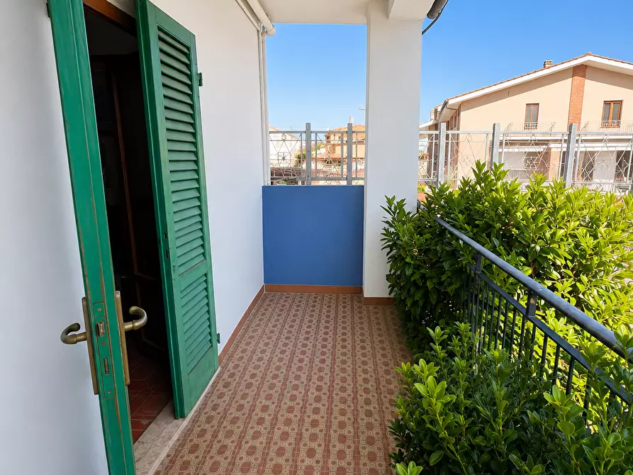 Immagine 2 di Appartamento in vendita  a Buti