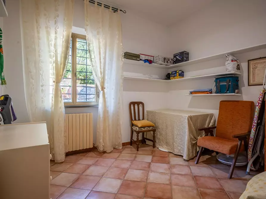 Immagine 22 di Appartamento in vendita  a Calci