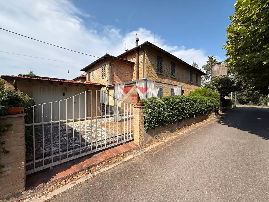 Immagine 15 di Appartamento in vendita  a Montecatini Val Di Cecina