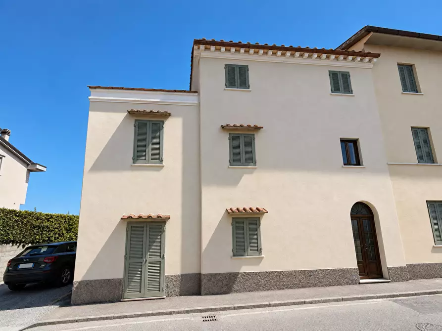 Immagine 2 di Terratetto in vendita  a Pontedera