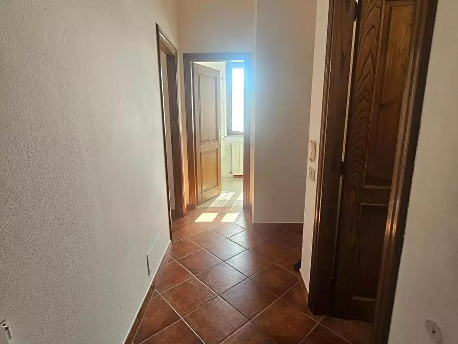Immagine 10 di Appartamento in vendita  a Crespina Lorenzana
