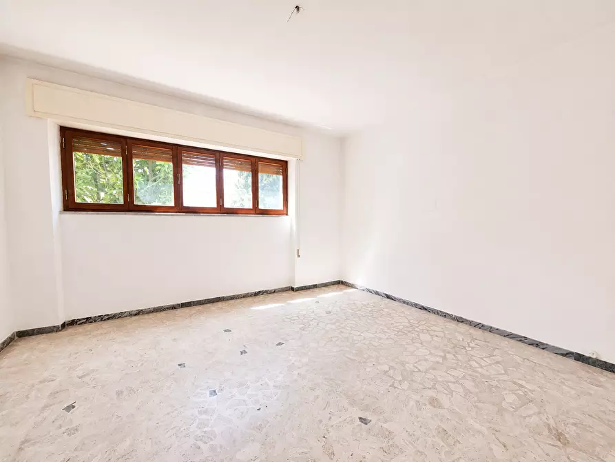 Immagine 45 di Casa indipendente in vendita  a Carrara