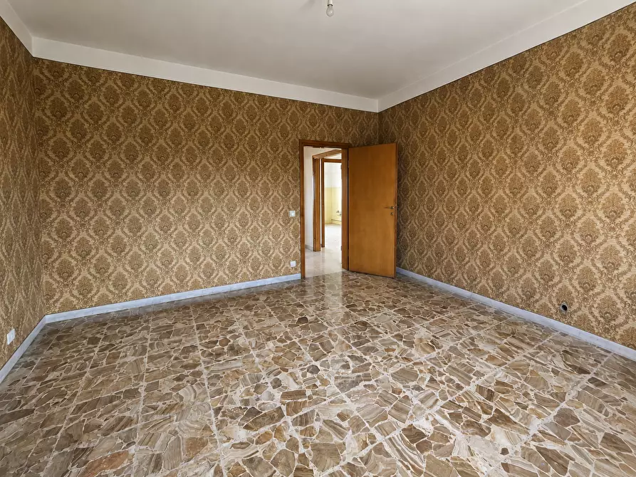 Immagine 40 di Casa indipendente in vendita  a Carrara