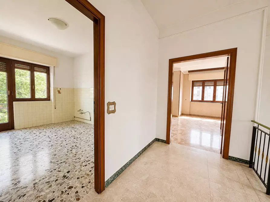 Immagine 29 di Casa indipendente in vendita  a Carrara