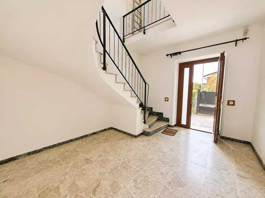 Immagine 42 di Casa indipendente in vendita  a Carrara