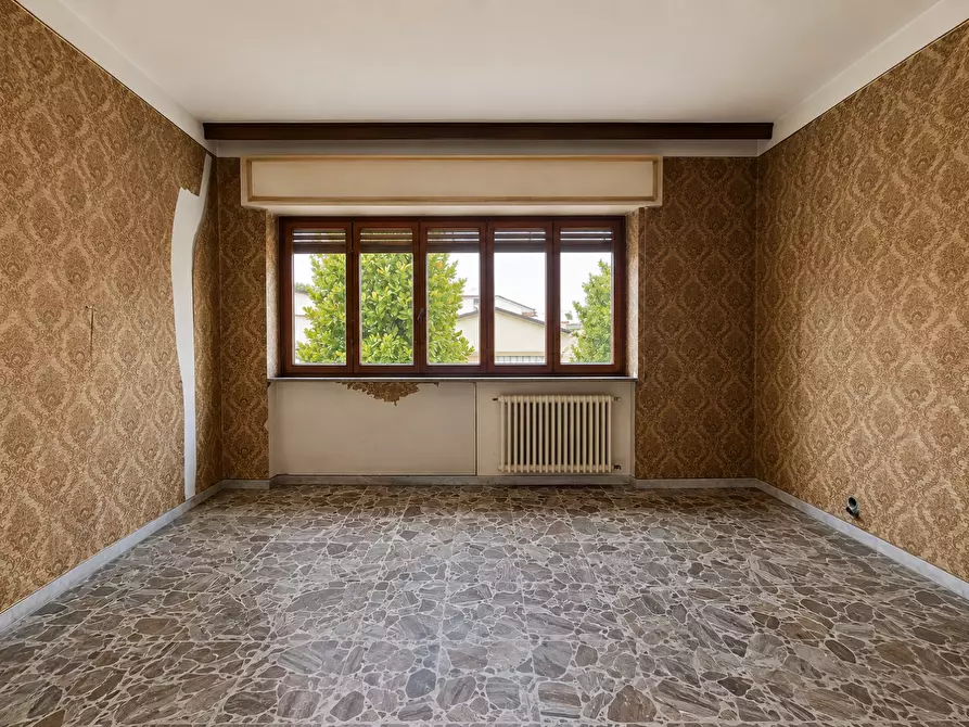 Immagine 39 di Casa indipendente in vendita  a Carrara