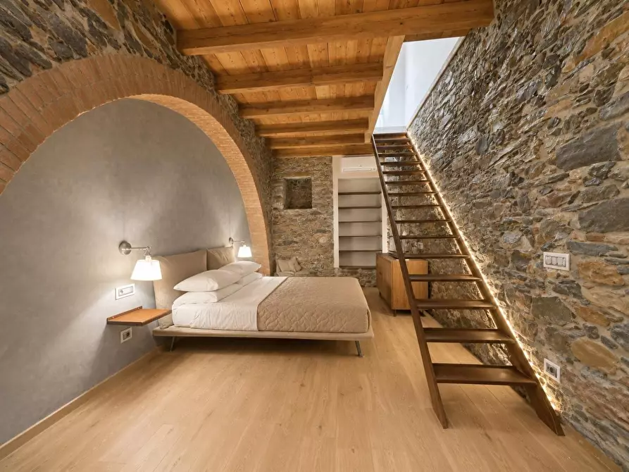 Immagine 10 di Appartamento in vendita  a Vernazza