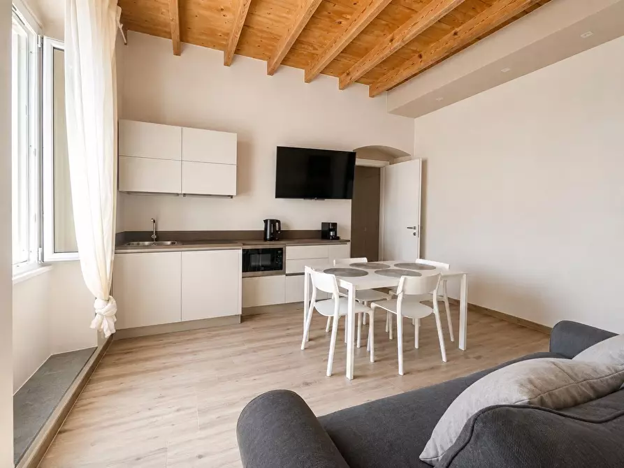 Immagine 6 di Appartamento in vendita  a Vernazza