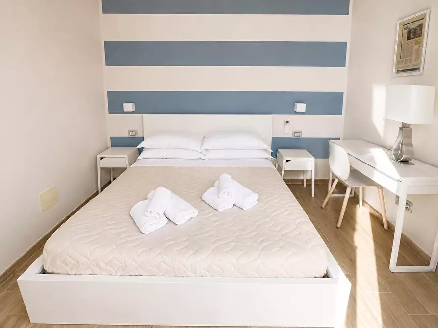 Immagine 11 di Appartamento in vendita  a Vernazza