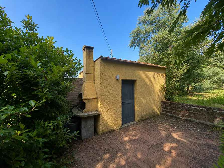 Immagine 5 di Porzione di casa in vendita  a Santa Maria A Monte