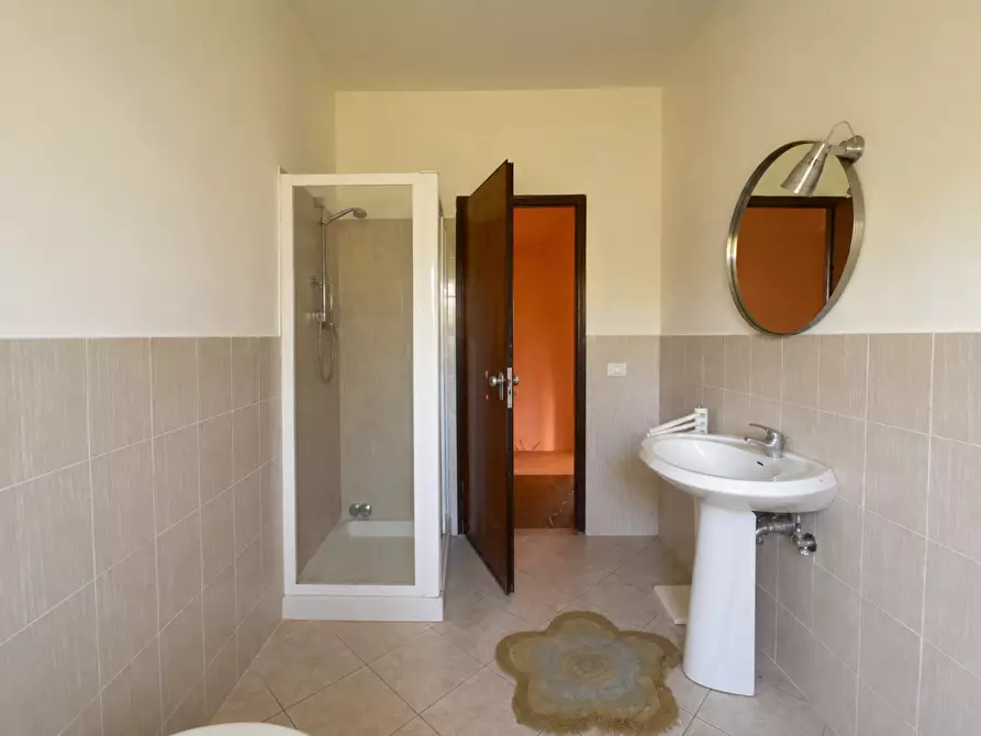 Immagine 18 di Porzione di casa in vendita  a Santa Maria A Monte