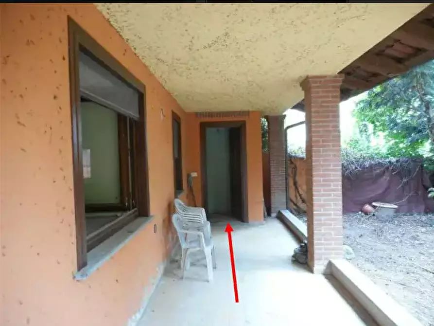 Immagine 6 di Casa indipendente in vendita  a Cavour
