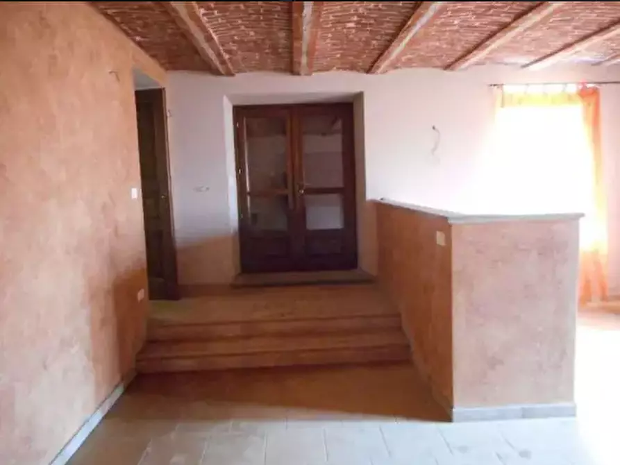 Immagine 9 di Casa indipendente in vendita  a Cavour
