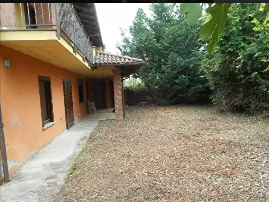 Immagine 2 di Casa indipendente in vendita  a Cavour