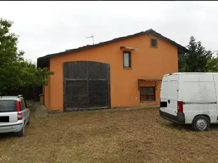 Immagine 4 di Casa indipendente in vendita  a Cavour