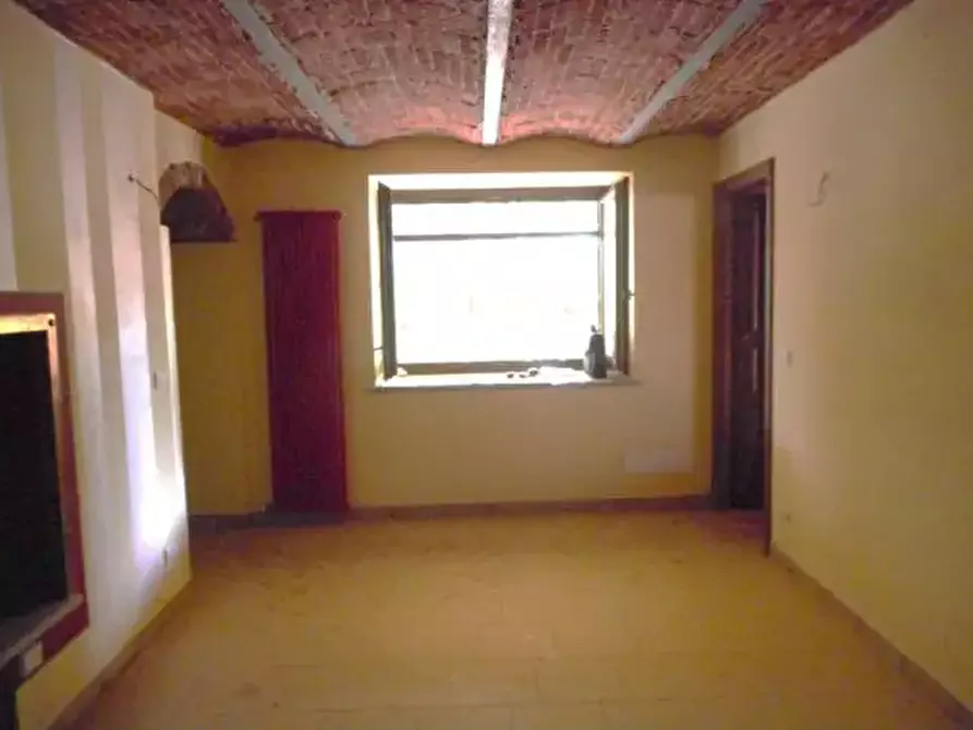 Immagine 11 di Casa indipendente in vendita  a Cavour