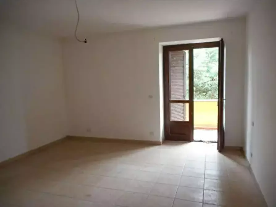 Immagine 12 di Casa indipendente in vendita  a Cavour