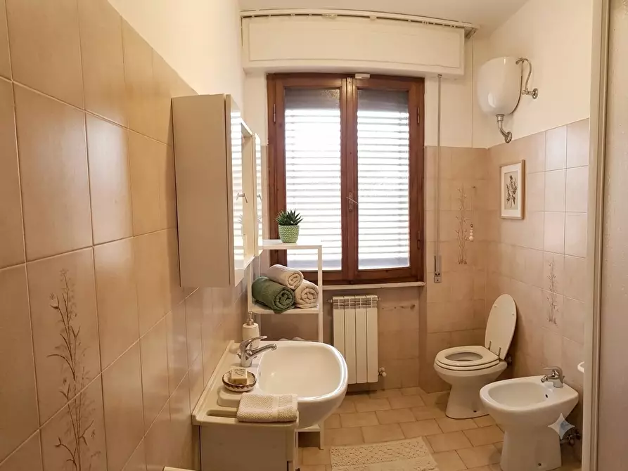 Immagine 11 di Appartamento in vendita  a Pisa