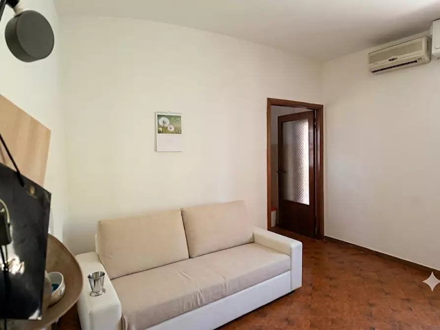 Immagine 15 di Appartamento in vendita  a Pisa