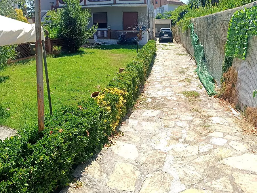 Immagine 34 di Appartamento in vendita  a Pisa