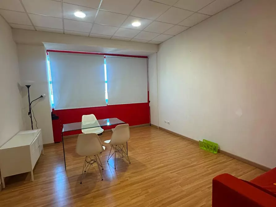 Immagine 3 di Ufficio in affitto  a San Giuliano Terme