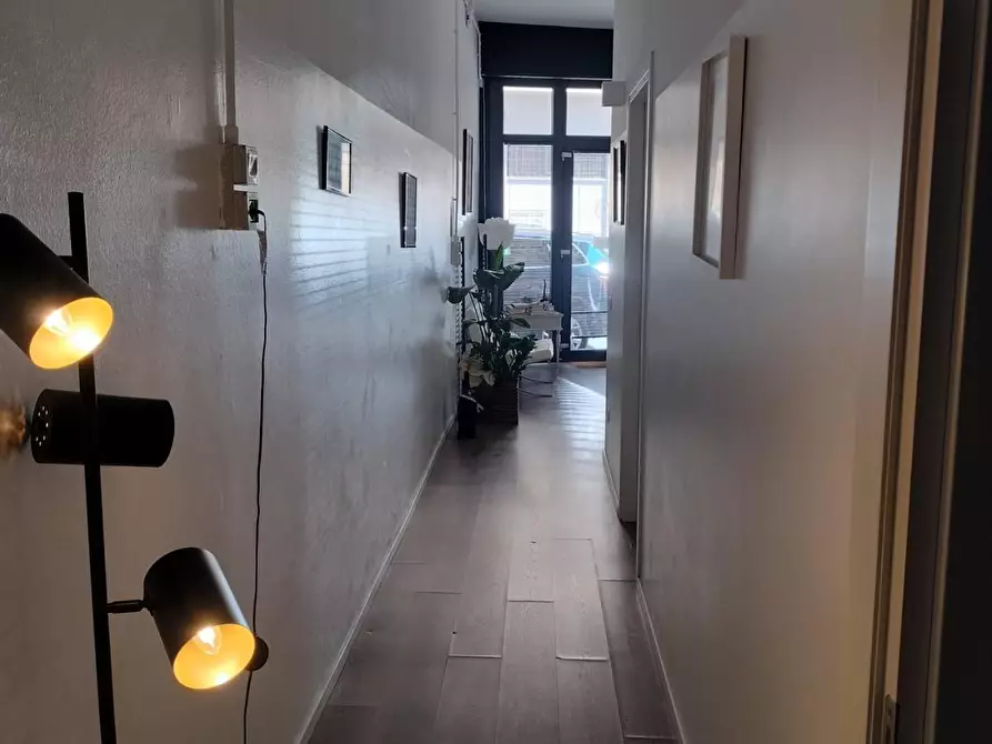 Immagine 1 di Capannone industriale in affitto  a Empoli