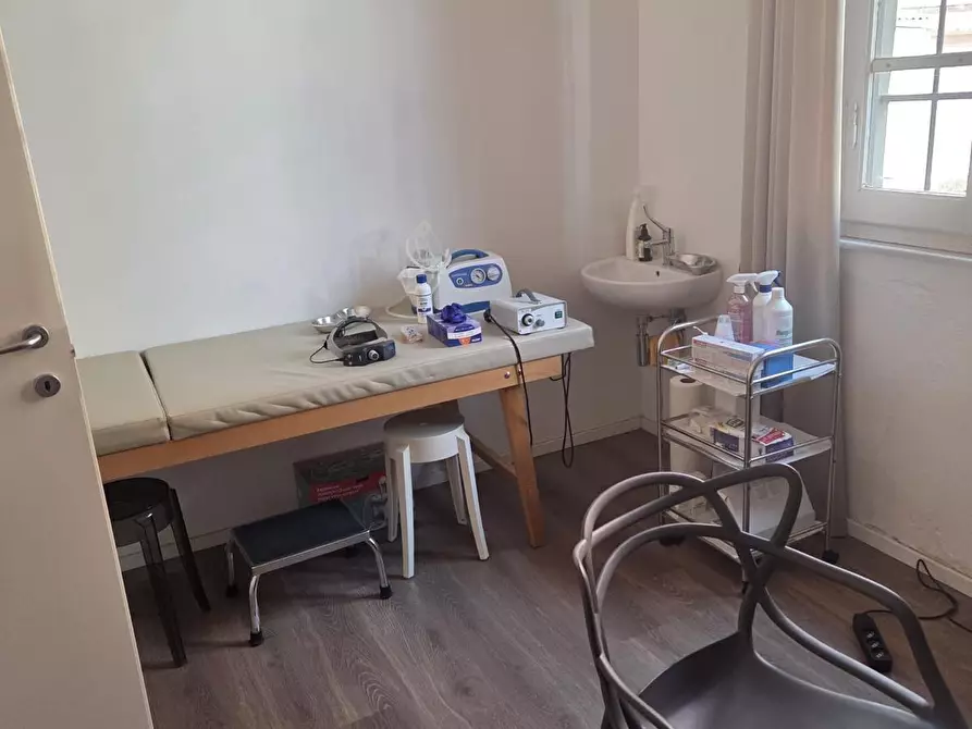 Immagine 9 di Capannone industriale in affitto  a Empoli