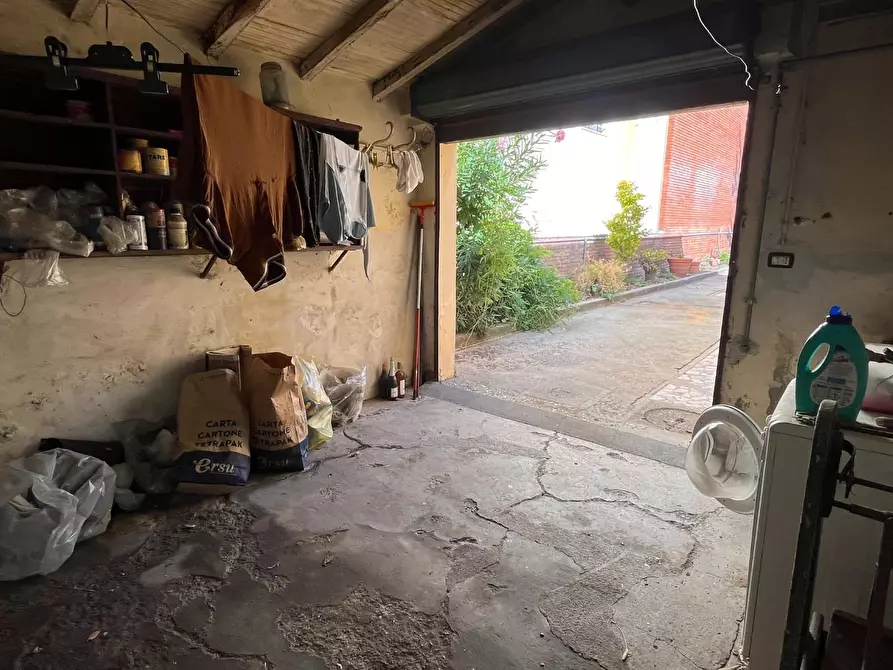 Immagine 24 di Casa indipendente in vendita  a Seravezza