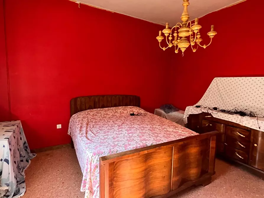 Immagine 15 di Casa indipendente in vendita  a Seravezza