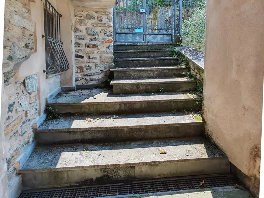 Immagine 10 di Terratetto in vendita  a Fivizzano