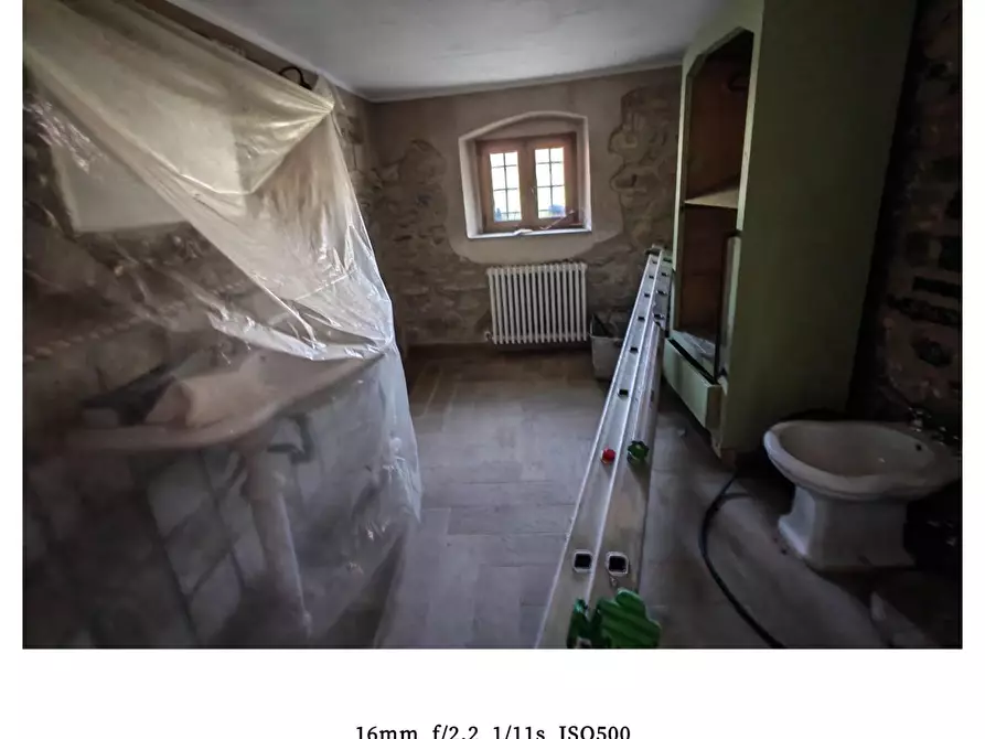 Immagine 19 di Terratetto in vendita  a Fivizzano