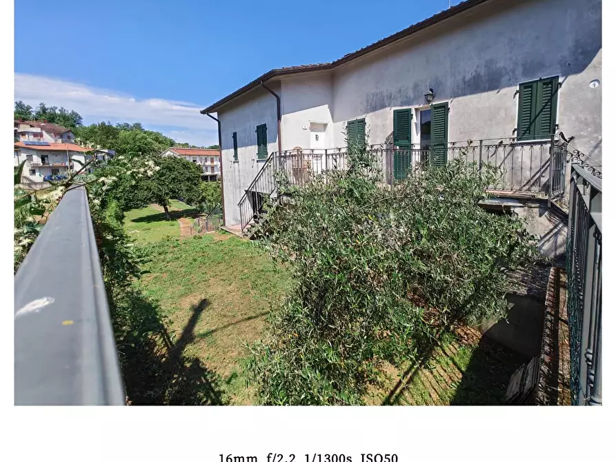 Immagine 1 di Terratetto in vendita  a Fivizzano