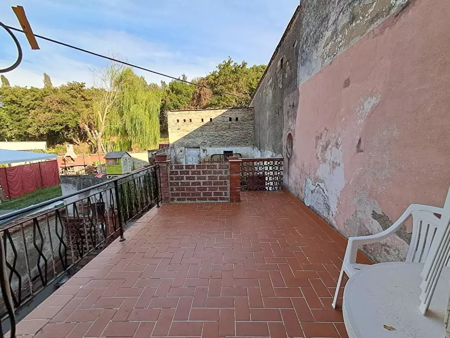 Immagine 11 di Terratetto in vendita  a Montopoli In Val D'arno