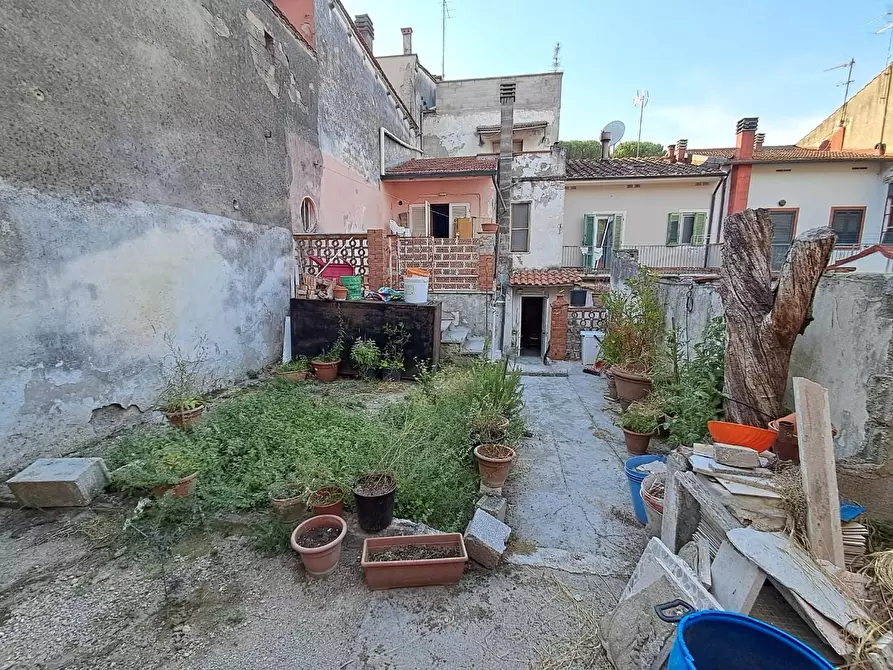 Immagine 8 di Terratetto in vendita  a Montopoli In Val D'arno