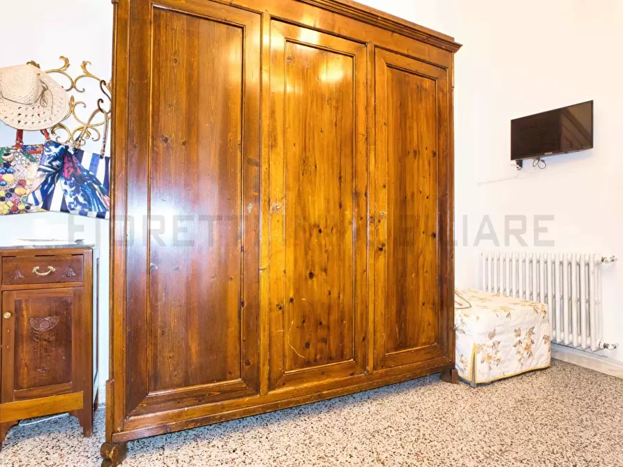 Immagine 18 di Appartamento in vendita  a Suvereto