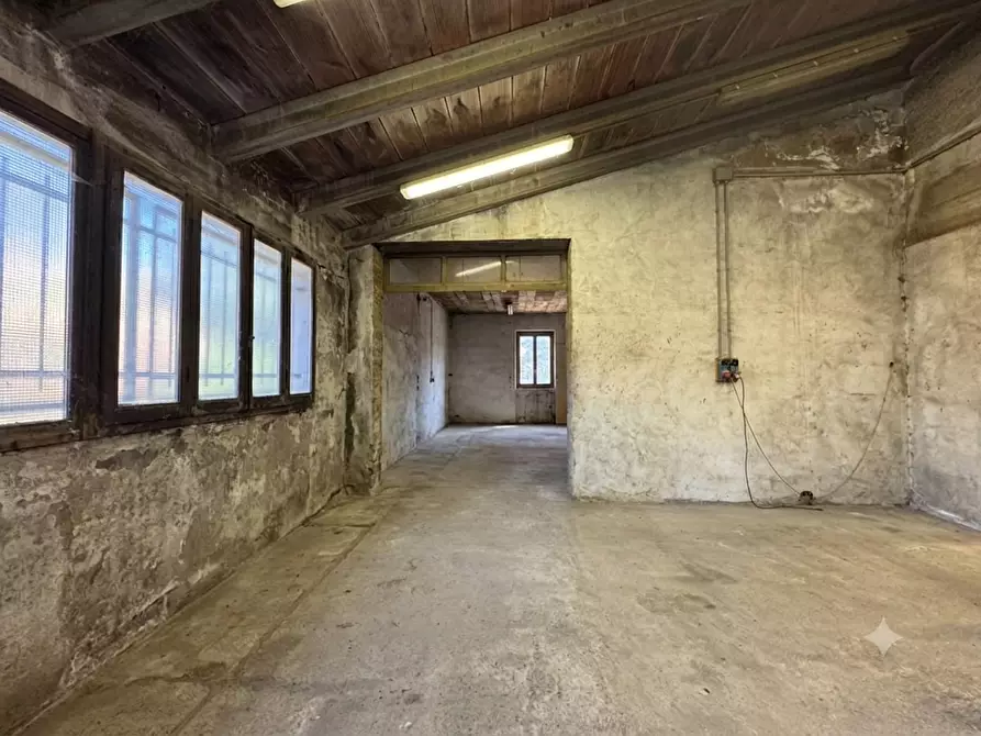 Immagine 4 di Appartamento in vendita  a San Gimignano