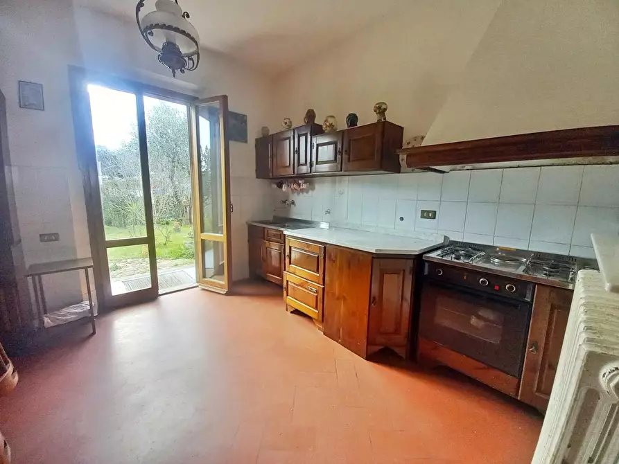 Immagine 14 di Villa in vendita  a Montaione