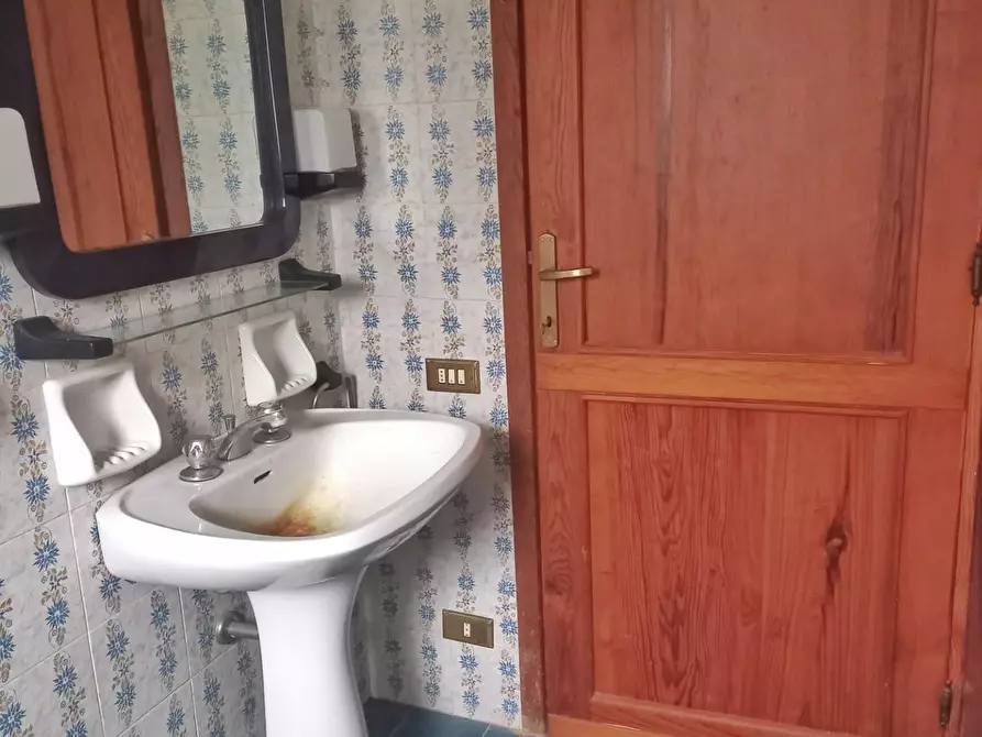 Immagine 55 di Villa in vendita  a Montaione